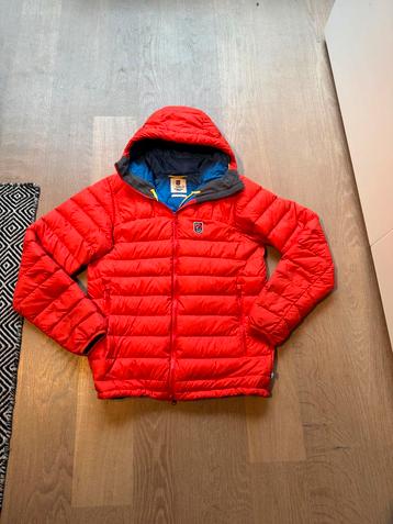 Nieuwstaat Fjallraven expedition pack down jacket maat m beschikbaar voor biedingen