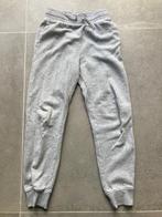 Trainingsbroek jongens grijs maat 158, Ophalen of Verzenden, Zo goed als nieuw, Jongen, Broek