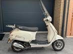 Mooie Berini Scooter wit, zeer weinig kilometers!, Fietsen en Brommers, Snorfietsen en Snorscooters, Overige merken, Ophalen of Verzenden