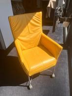 Stoelen, a-la Chaplins, geel leer (5 stoelen beschikbaar), Huis en Inrichting, Stoelen, Ophalen, Overige kleuren, Leer, Chaplin