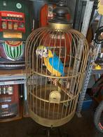 Papagaai Praat Zingt en Speelt in antieke kooi Zeer Uniek, Verzamelen, Automaten | Overige, Gebruikt, Ophalen