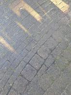 Terras stenen 'waaltjes' gratis op te halen, Tuin en Terras, Ophalen of Verzenden, Gebruikt, Beton, Klinkers