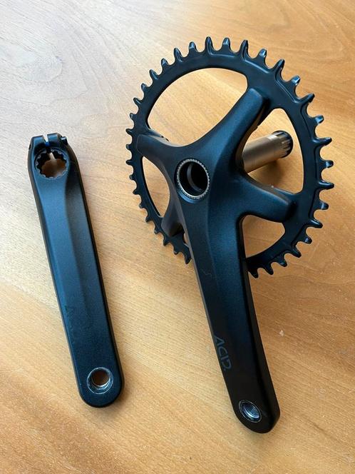 Crank ZGAN 9/10/11sp - Shimano CUES, GRX, Tiagra groep e.a., Fietsen en Brommers, Fietsonderdelen, Zo goed als nieuw, Mountainbike