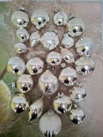 24 Vintage kerstballen, Ophalen