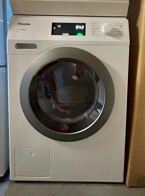 Miele W1 Excellence wasmachine WED135WPS, Witgoed en Apparatuur, Wasmachines, Gebruikt, Voorlader, 8 tot 10 kg, 85 tot 90 cm, 1200 tot 1600 toeren