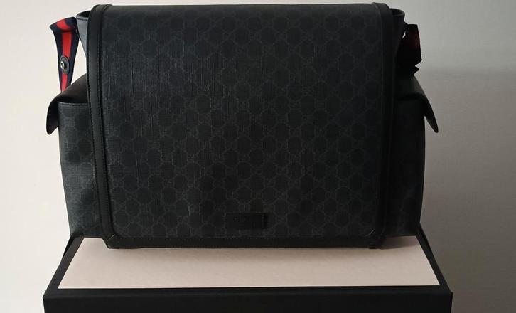 Gucci Supreme Diaper bag zwart/grijs met orginele toebehoren, Sieraden, Tassen en Uiterlijk, Tassen | Rugtassen, Zo goed als nieuw