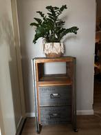 Industrieel kastje met lades, Huis en Inrichting, Kasten | Dressoirs, Ophalen, 50 tot 100 cm, Zo goed als nieuw, Met lade(s)