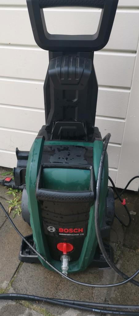BOSCH UNIVERSALAQUATAK 135 CAR, Tuin en Terras, Hogedrukreinigers, Zo goed als nieuw, Elektrisch, Met regelbare waterdruk, Ophalen