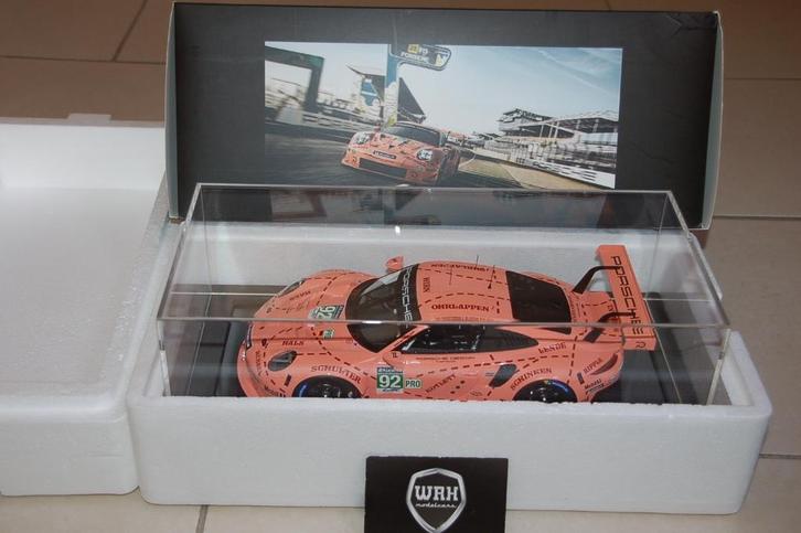 1:18 PORSCHE 911 RSR LM #92 PINK PIG SAU SPARK LTD911 WRH, Hobby en Vrije tijd, Modelauto's | 1:18, Zo goed als nieuw, Auto, Overige merken