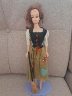 Barbie Poor Cinderella jurk en bezem. 1964., Ophalen of Verzenden, Gebruikt, Pop