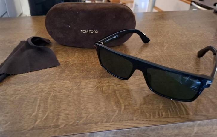 Tom Ford zonnebril, Sieraden, Tassen en Uiterlijk, Zonnebrillen en Brillen | Heren, Zo goed als nieuw, Zonnebril, Overige merken