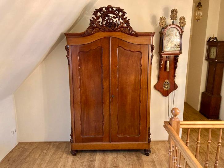 Antieke Mahoniehouten Kuifkast, Antiek en Kunst, Antiek | Meubels | Bedden, Ophalen