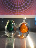 Murano sommerso parfum flesje / presse papier 2x, Antiek en Kunst, Ophalen of Verzenden