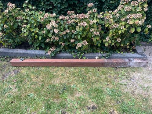 Houten Paal Tropisch Hardhout, Doe-het-zelf en Verbouw, Hout en Planken, Gebruikt, Balk, Overige houtsoorten, Minder dan 200 cm