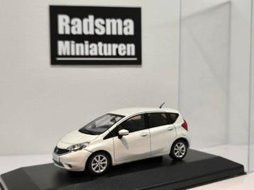 Nissan Note - wit - 1:43 J-Collection beschikbaar voor biedingen