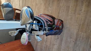 Golfset en clubs beschikbaar voor biedingen
