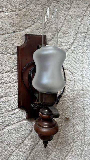 Antieke Wandlamp - Vintage Charme beschikbaar voor biedingen