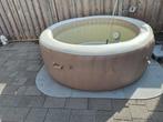 Jacuzzi met pomp te koop, Tuin en Terras, Bubbelbaden en Hottubs, Ophalen, Gebruikt, Afdekzeil