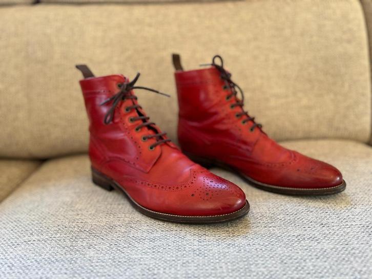 Sapataria do Carmo Oxford enkellaarsjes maat 40, Kleding | Dames, Schoenen, Zo goed als nieuw, Lage of Enkellaarzen, Rood, Ophalen of Verzenden