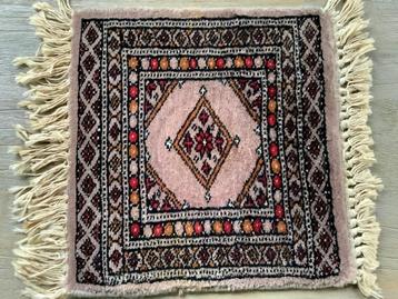 Originele handgeknoopte Perzisch tafelkleedje 30/30 cm beschikbaar voor biedingen