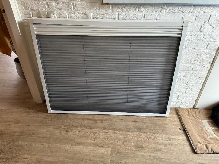 Bruynzeel combihor voor dakraam, Doe-het-zelf en Verbouw, Deuren en Horren, Gebruikt, Overige typen, Minder dan 200 cm, 120 cm of meer