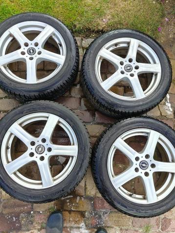 17 inch lichtmetalen velgen met winterbanden voor Opel beschikbaar voor biedingen
