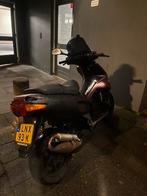 Gilera runner 70cc zonder 123, Fietsen en Brommers, Scooters | Piaggio, Ophalen, Zo goed als nieuw, Benzine, Zip