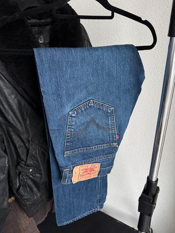 Vintage Levi’s 501 denim jeans beschikbaar voor biedingen