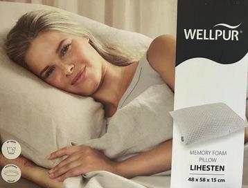 Traagschuim kussen beschikbaar voor biedingen