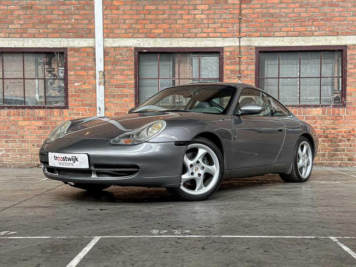 Porsche 911 996 Carrera Coupe 3.4 Handgeschakeld 300pk 2000, Auto's, Porsche, Bedrijf, Open dak, Overige brandstoffen, Cabriolet