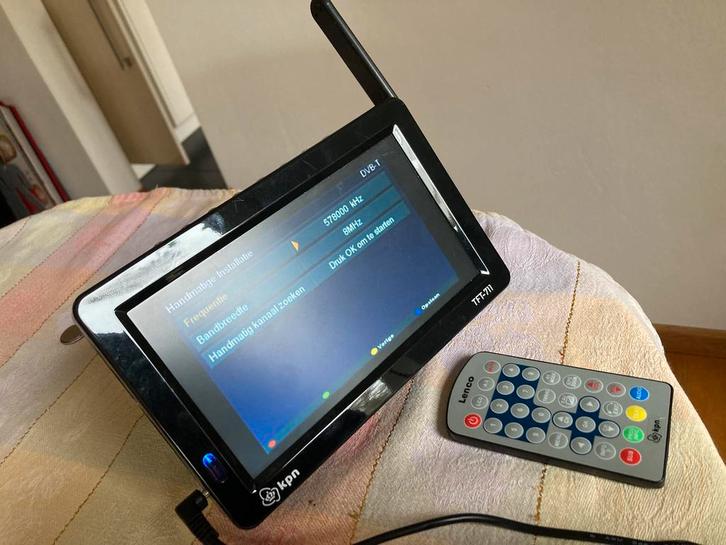 Lenco TFT-711 digitale tv/radio ontvanger, Audio, Tv en Foto, Decoders en Harddiskrecorders, Zo goed als nieuw, Ophalen