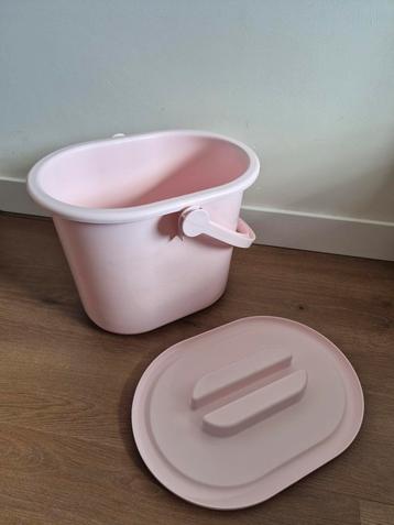 Luier emmer bebe-jou. Roze. Als nieuw. beschikbaar voor biedingen