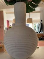 Beige intratuin vaas, Ophalen, Steen, Overige kleuren, Zo goed als nieuw