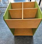 Boekenrek op wielen - Amsterdam Zuidoost, Doe-het-zelf en Verbouw, Kratten en Dozen, Ophalen, Gebruikt, 40 tot 60 cm, Overige typen