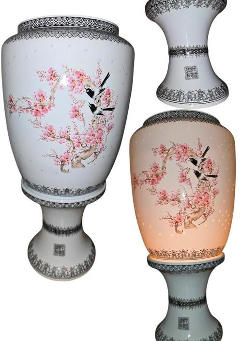 kunst*Made Jingdezhen China* porselein lamp
Vogels, Antiek en Kunst, Antiek | Lampen, Ophalen