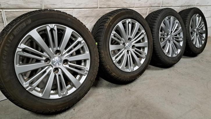 Winterbanden 208 207 C3 DS3 Berlingo Partner 195/55/16, Auto-onderdelen, Banden en Velgen, Banden en Velgen, Winterbanden, 16 inch