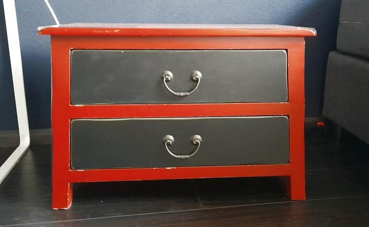 Nachtkastje, ladenkastje. Twee stuks., Huis en Inrichting, Kasten | Ladekasten, Gebruikt, Minder dan 100 cm, Minder dan 50 cm