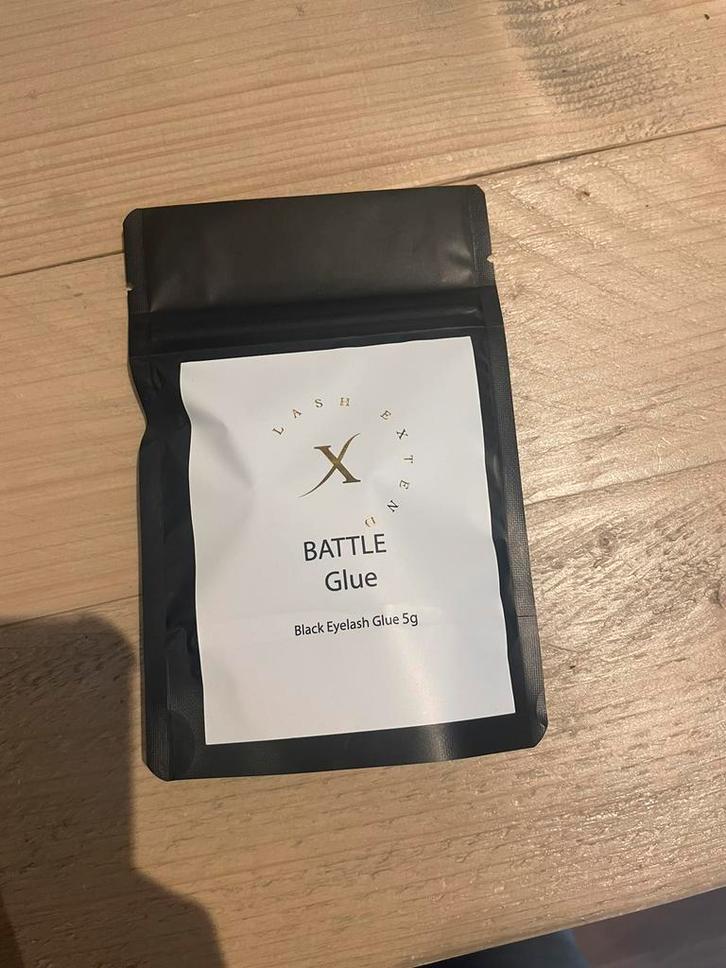 Battle glue lashextend 5g nieuw, Sieraden, Tassen en Uiterlijk, Uiterlijk | Cosmetica en Make-up, Nieuw, Toebehoren, Ogen, Zwart