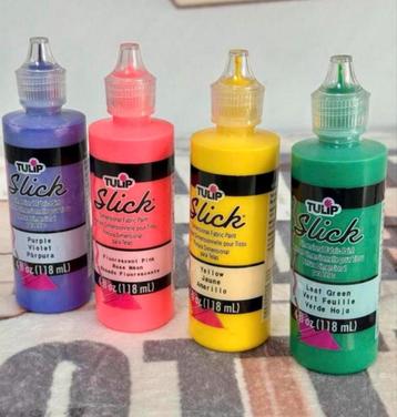 Tulip Dimensionele Stof Textiel verf Slick - 3D textielverf beschikbaar voor biedingen