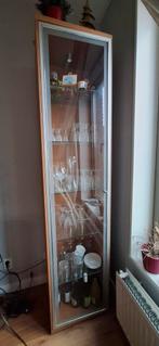 Vitrinekast met glazen deur, Huis en Inrichting, Kasten | Vitrinekasten, Ophalen, Minder dan 50 cm, Modern, 150 tot 200 cm