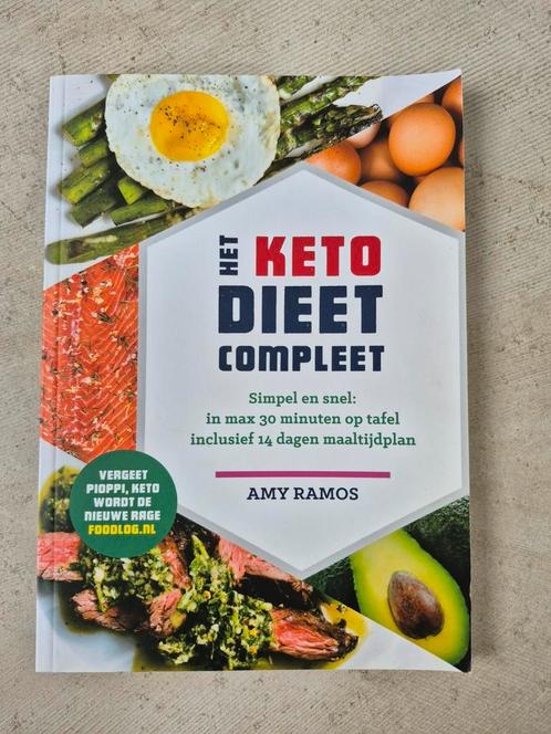 Amy Ramos - Het keto-dieet compleet, Boeken, Gezondheid, Dieet en Voeding, Zo goed als nieuw, Ophalen of Verzenden