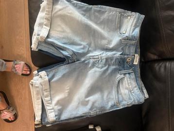 Spijkerbroek kort Jack&Jones maat M beschikbaar voor biedingen