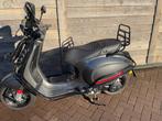 Vespa Sprint Agaat Grijs 45km Special Edition, Fietsen en Brommers, Scooters | Vespa, Ophalen, Maximaal 45 km/u, Vespa S, Zo goed als nieuw