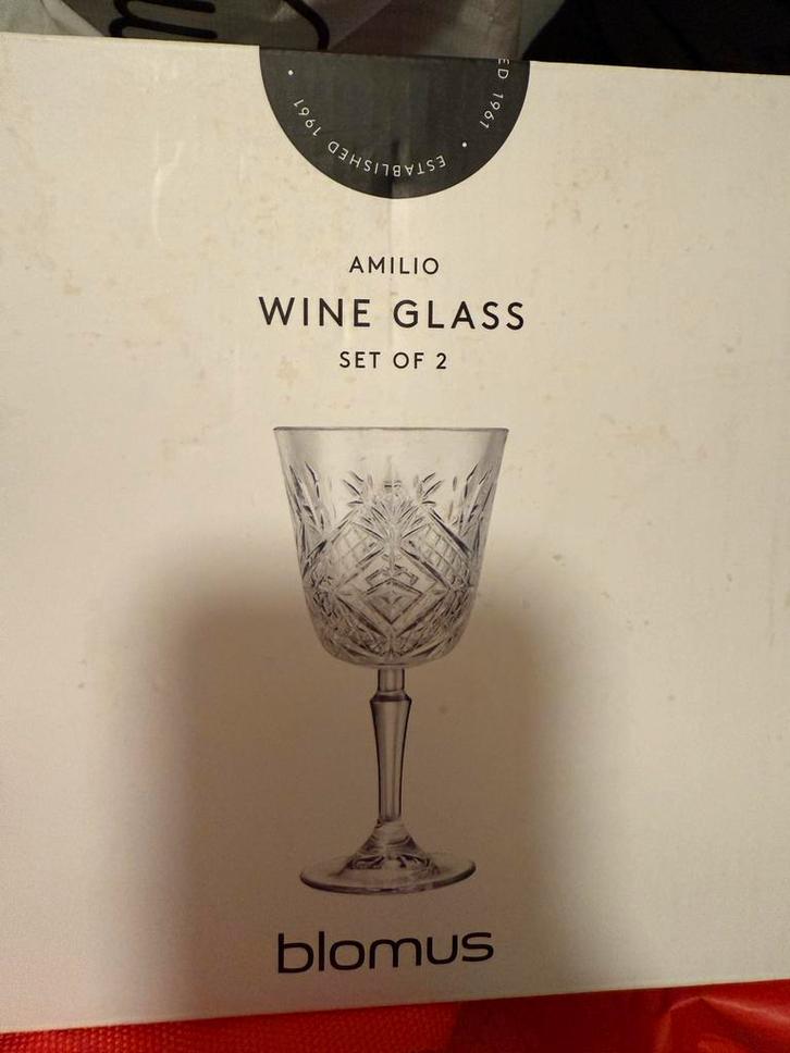 Blomus Amilio Wijnglazen Set van 2, Huis en Inrichting, Keuken | Servies, Nieuw, Glas of Glazen, Overige stijlen, Glas, Ophalen of Verzenden