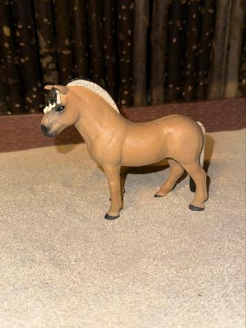 Schleich repaint fjord hengst beschikbaar voor biedingen