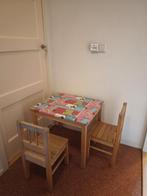 Kindertafel + 2 stoeltjes, Ophalen, Gebruikt, Tafel(s) en Stoel(en)