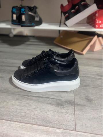 Origineel Alexander Mcqueen dames beschikbaar voor biedingen