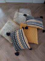 Kussens okergeel, Ophalen, Zo goed als nieuw, Geel, Vierkant