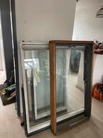 Velux dakraam 2x, Gebruikt, Raamkozijn, Inclusief glas, Hout