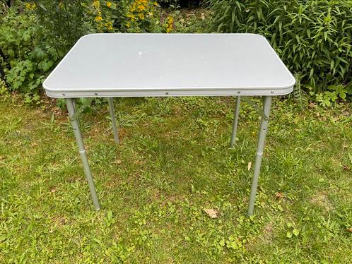 Nieuw campingtafel in opbergtas, Caravans en Kamperen, Kampeermeubelen, Nieuw, Campingtafel, Ophalen of Verzenden
